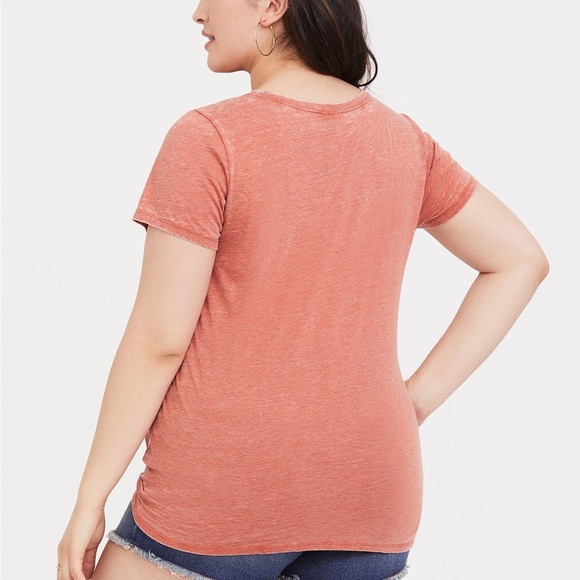 Make Life An Adventure Graphic Tie Tee - Picture 3 of 4